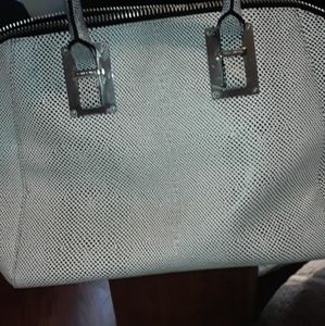 HENRI BENDEL hand bag/purse
